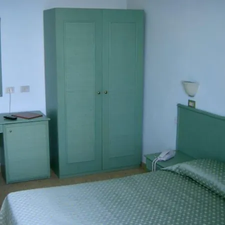 Hotel Manzi Marina Di Pisa Extérieur photo