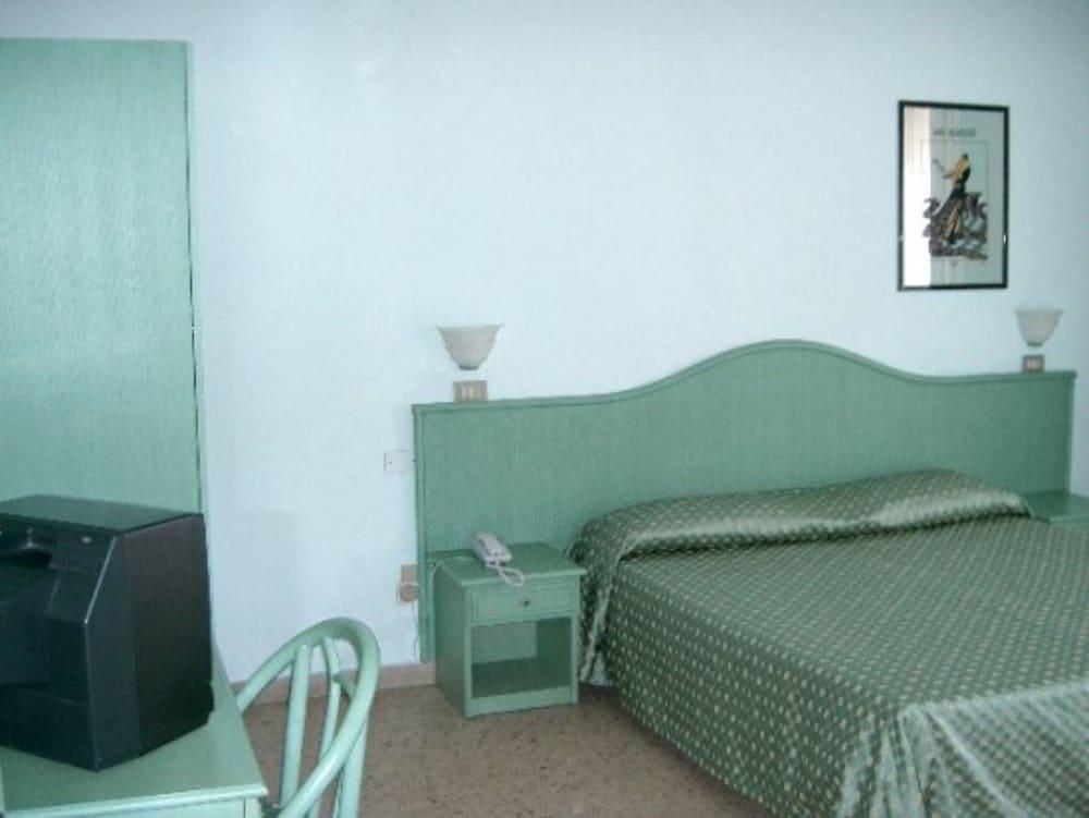 Manzi Hotel Marina Di Pisa
